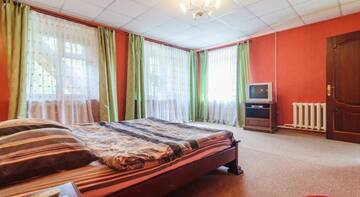 Фото номера Люкс с балконом Гостиница Guest House Danaya г. Покров 6